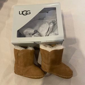 Baby Uggs new with box size 0/1